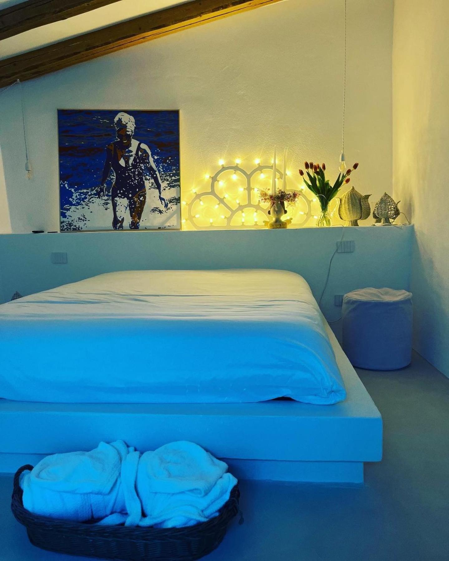 Hydria Guest House Art Gallery อัคควาวิวา เดลเล ฟอนติ ภายนอก รูปภาพ